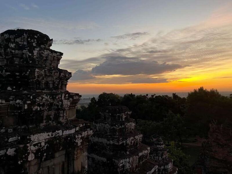 Angkor Highlights and Sunset Tour - Exploring the Day Step-by-Step