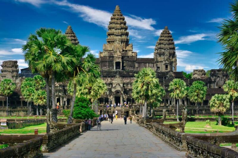 Angkor Region: 3-day Private Tour of Top Temples - Note: This review is based on detailed descriptions, numerous reviews, and the quality of the experience as expressed by past travelers. Always verify current details and availability directly with the provider before booking.
