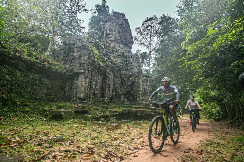 Angkor Sunrise Bike Tour / E-Bike or Tuk Tuk - Trail and Temple Exploration