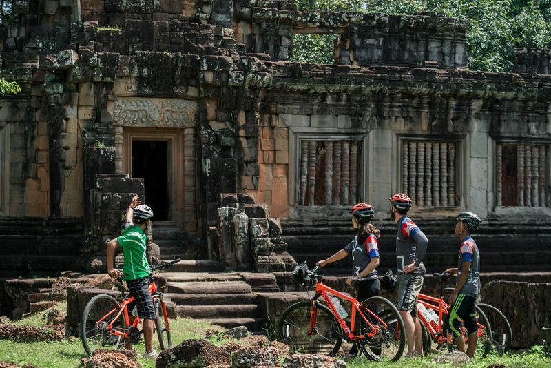 Angkor Sunrise Discovery Bike Tour (Breakfast & Lunch included) - Sunrise is the opening, not the whole show