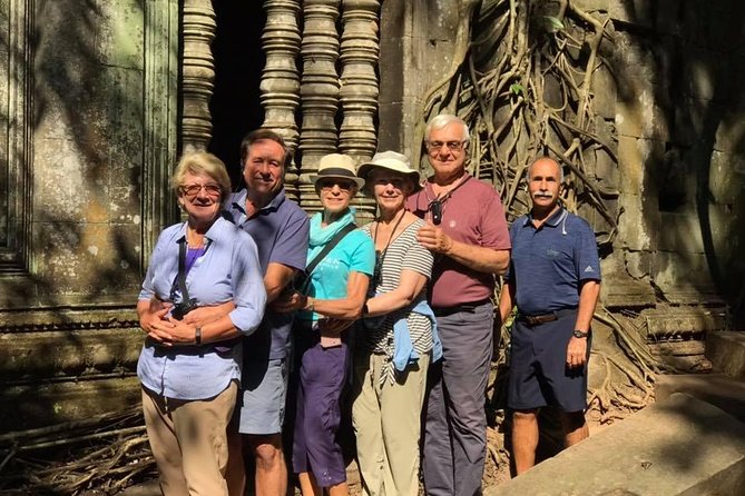 Angkor Temples 1 Day Tour Withlocal English Speaking Guide - Dress Code and Group Size