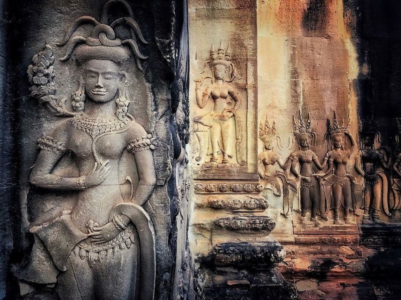 Angkor Temples Tour - Phnom Bakheng and the sunset question