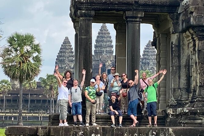 Angkor Tour Without Crowds With Professional Photographer - Pricing and Booking Details