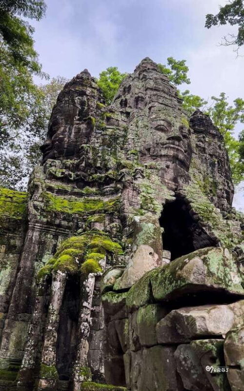 Angkor Wat 2-Day complex Sun rise & Sun set with Guided Tour - An Overview of the Tour Experience