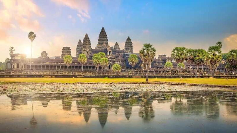 Angkor Wat: 2-Day Sunrise and Floating Village Tour - Who Should Consider This Tour?