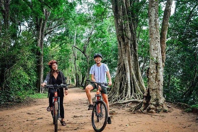 Angkor Wat & Bayon: the Smiling Temple Bike Tour - Good To Know