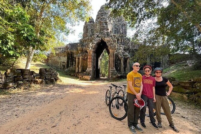 Angkor Wat Cycling Tour With local Tour Guide from Siem Reap - Good To Know