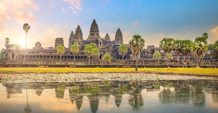 Angkor Wat: Full-Day Sunrise Private Tour With Guide - Tour Experience