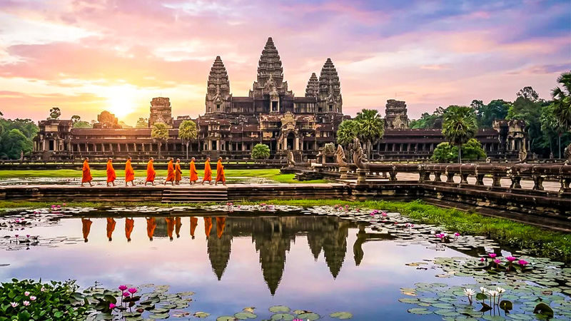 Angkor Wat Full Day Tour with Monk Blessing - Sunrise is the reason to set the alarm
