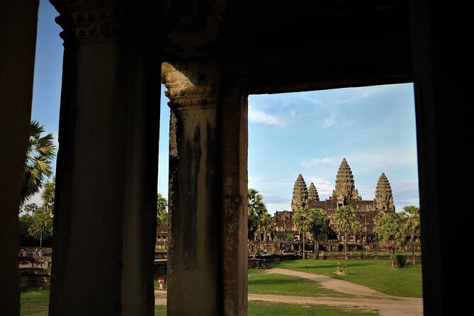 Angkor Wat Highlights and Sunrise Guided Tour from Siem Reap - Frequently Asked Questions