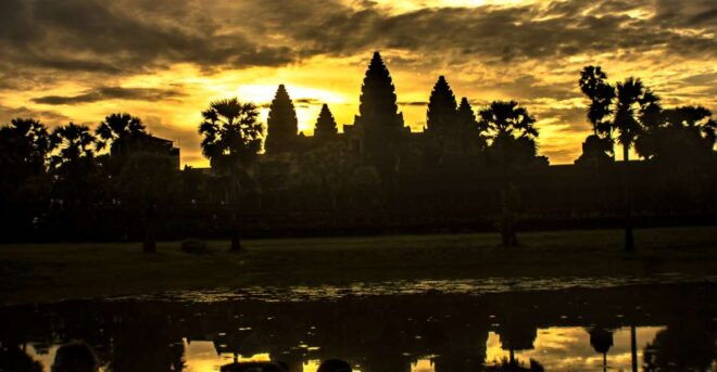 Angkor Wat Private 2-Day Temples Tour With Sunset & Sunrise - Tour Highlights and Best Photo Opportunities