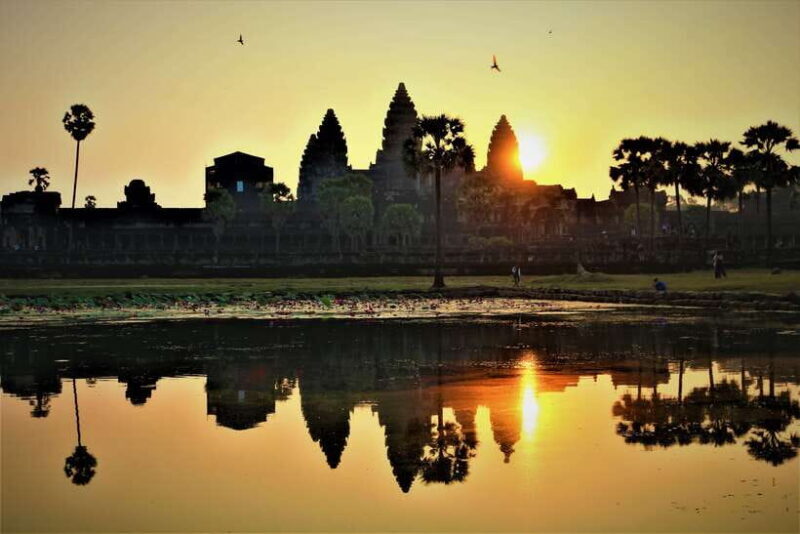 Angkor Wat: Private Sunrise Tour with Champagne Breakfast - Angkor Wat: Private Sunrise Tour with Champagne Breakfast