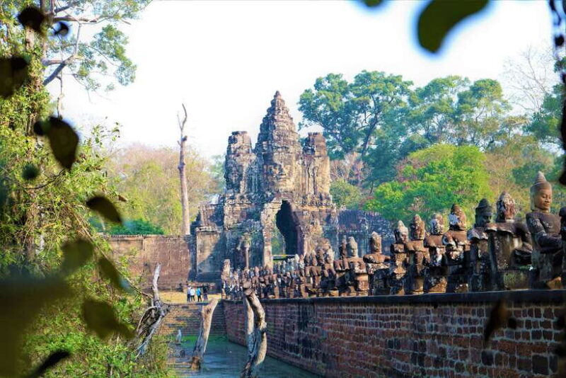 Angkor Wat: Private Sunrise Tour with Champagne Breakfast - FAQ