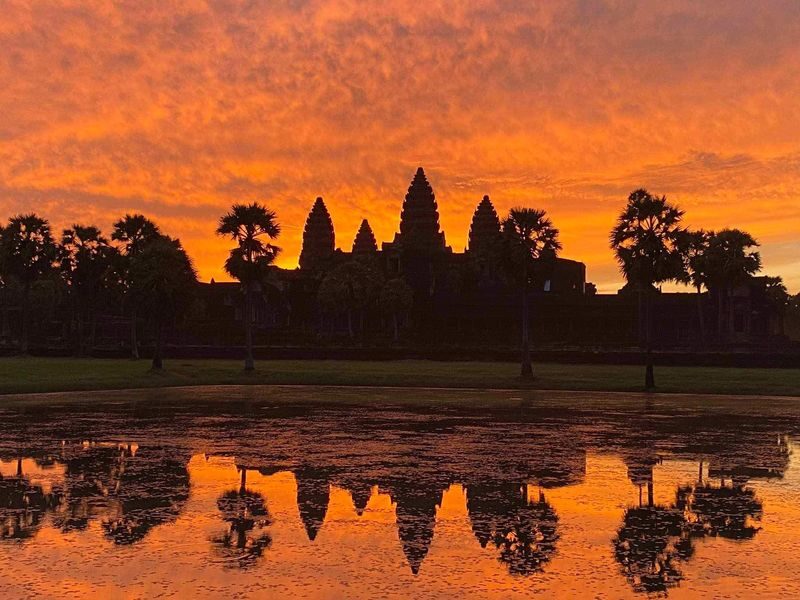 Angkor Wat Private Tour by Tuk-Tuk - What to bring and what to confirm