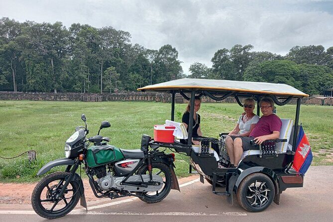 Angkor Wat Private Tour by Tuk Tuk with English Speakig Driver - Authentic Traveler Insights