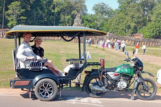Angkor Wat Private Tour by Tuk Tuk with English Speakig Driver - The Experience Through Reviews
