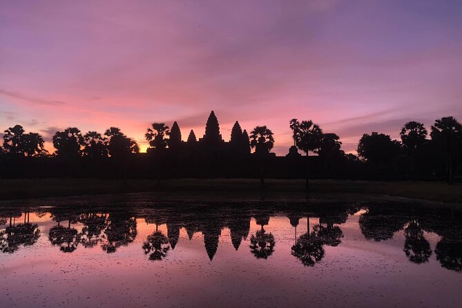 Angkor Wat Sunrise and Tonle Sap Lake 1.5 Days - Discovering a Local Village