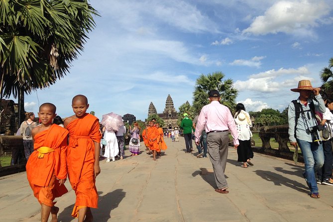 Angkor Wat Sunrise Full Day Tour - Inclusions