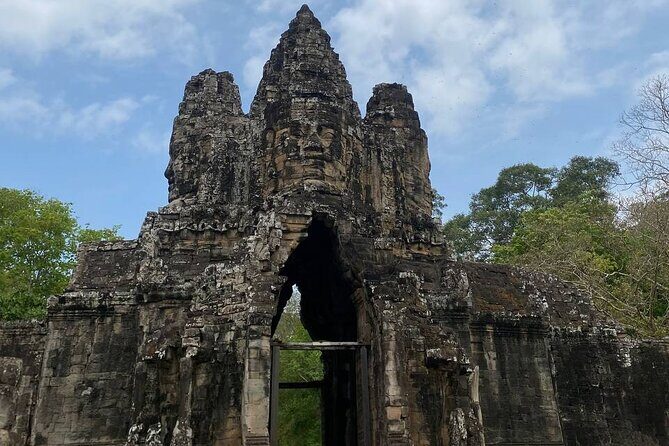 Angkor Wat Sunrise & Highlight The Most Iconic Temple - Good To Know