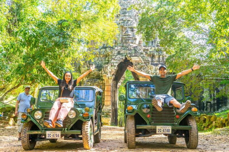 Angkor Wat: Sunrise Jeep Tour with Breakfast and Lunch - A Complete Breakdown of the Experience