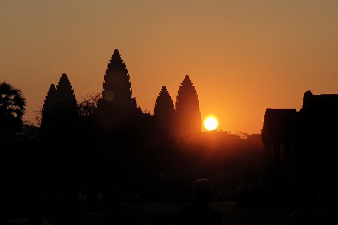 Angkor Wat Sunrise Private Full Day Tour - Inclusions and Exclusions