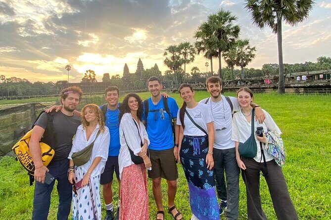 Angkor Wat Sunrise Shared Tours, Bayon, Ta Prohm & Kravan Temple - Good To Know