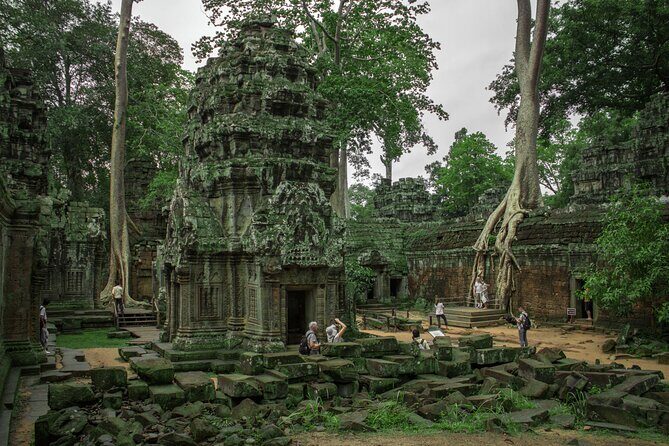 Angkor Wat Sunrise Small Circuit Tour with Transportation Only - FAQs