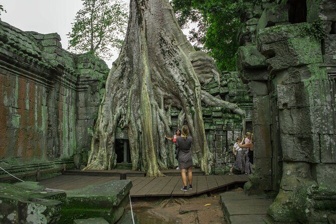 Angkor Wat Sunrise Small Circuit Tour with Transportation Only - FAQs