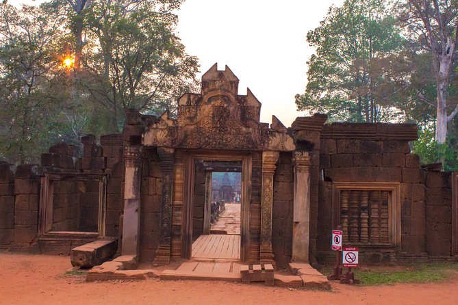 Angkor Wat Sunrise Tour: 2.5 Days With Tonle Sap Lake - Immersive 2.5-Day Experience