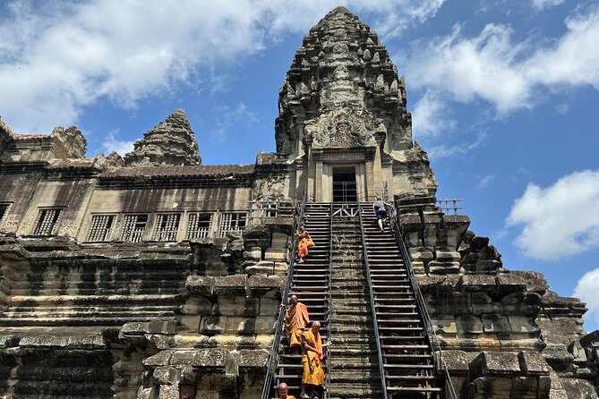 Angkor Wat Sunrise Tour: Share Tour - Small Group With Guide - Customer Reviews