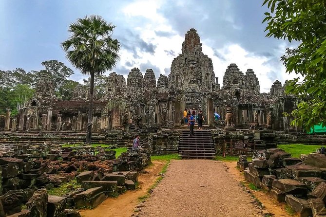Angkor Wat Sunrise Tour With Small - Group and Guide Tours - Booking Process