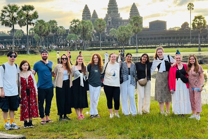 Angkor Wat Sunrise Tour With Small - Group and Guide Tours - Special Offers