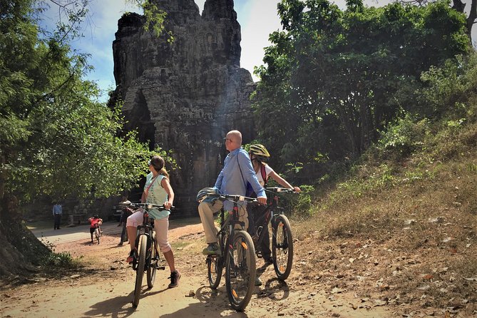 Angkor Wat Sunrise VIP Bike Private Tour - Cancellation Policy