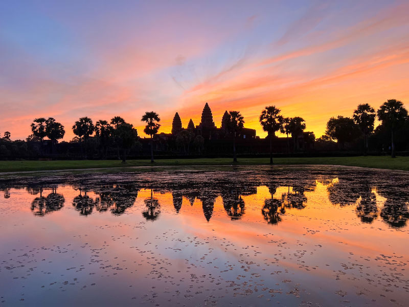 Angkor Wat Temples and Countryside Tour with Sunrise or Sunset - The useful details at a glance