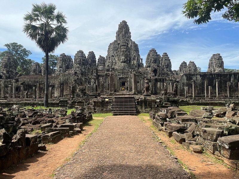 Angkor Wat Tour Explore The Main Temple With Private Transportation - Bayon and Ta Keo: different faces of the temple circuit