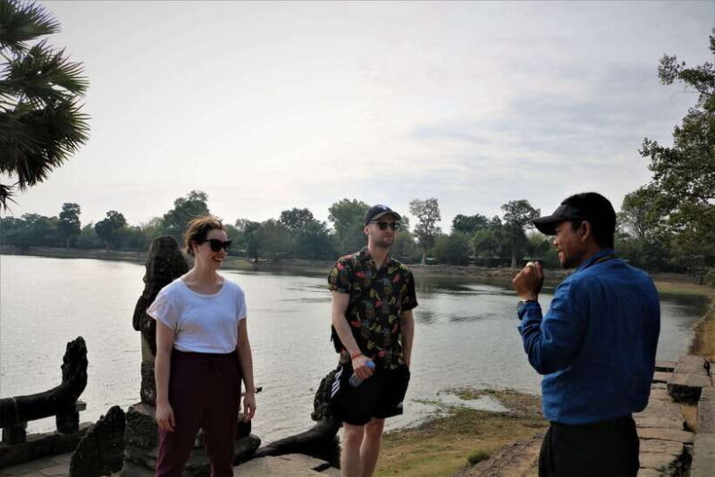 Angkor Wat: Tuk Tuk and Walking Tour - Why This Tour Works Well
