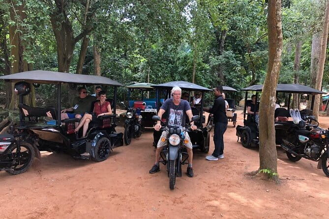 Angkor Wat Tuk Tuk Tour with Private Tour Guided - Good To Know