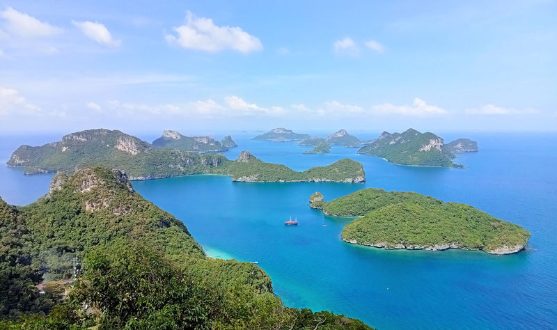 Angthong Marine National Park by Speedboat or Big Boat - What the day to Ang Thong is really about