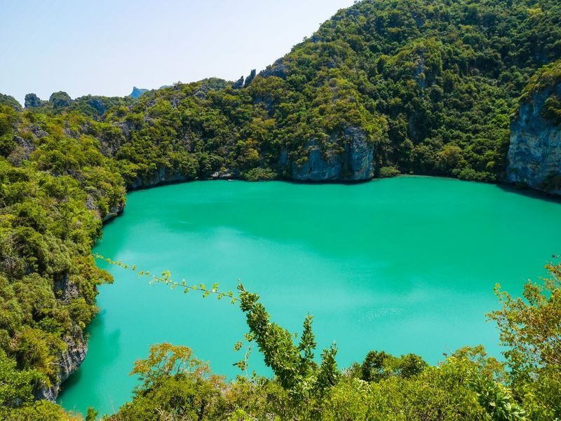 Angthong Marine National Park by Speedboat or Big Boat - Ko Mae Ko and the emerald lagoon