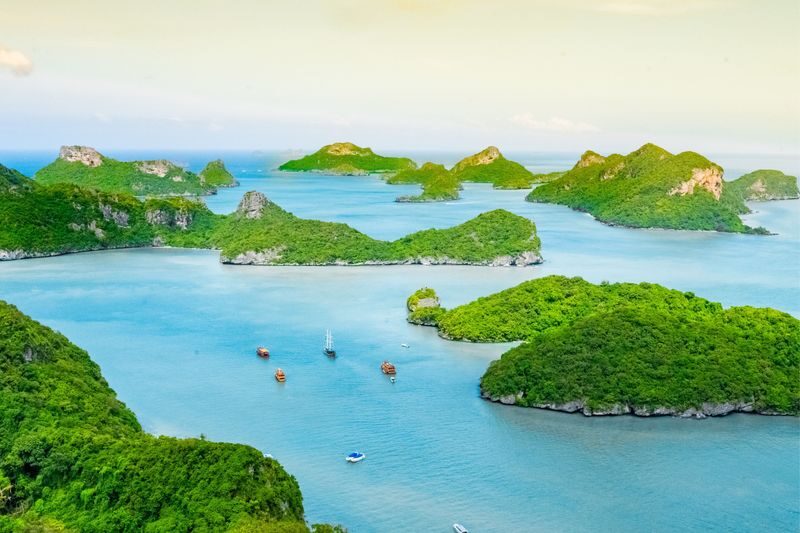 Angthong National Marine Park Excursion by Big Wooden Teak Boat - The crossing and the first island, Wua Ta Lap