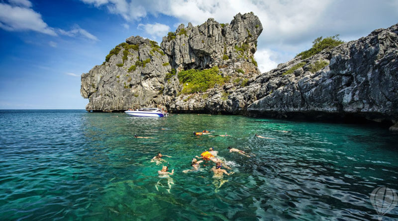 Angthong National Park Speedboat Tour: Snorkeling, Kayaking & Lunch - Snorkeling near Koh Wao