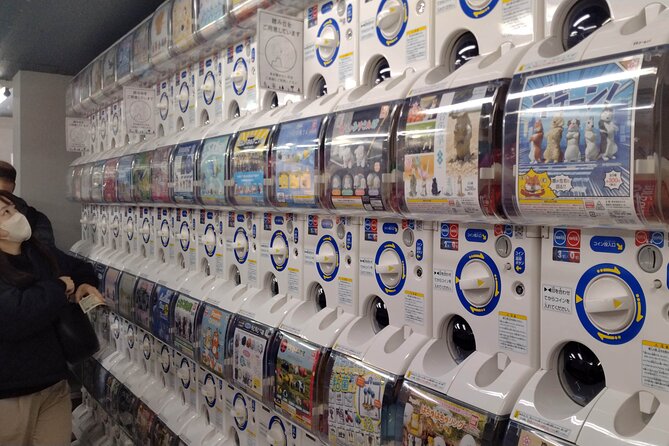 Anime Shopping Tour: Osaka Den-Den Town, Kawaii, Maid Cafe, Knife - Booking