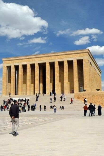 Ankara : Highlights Walking Tour - Meeting Point Details