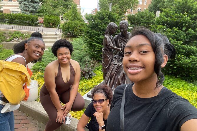 Ann Arbor Scavenger Hunt Interactive Walking Tour - Good To Know