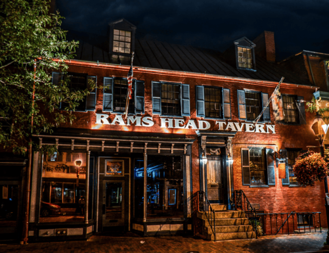 Annapolis: Crabtown Boos and Booze Haunted Pub Crawl - Paranormal Investigation Experience