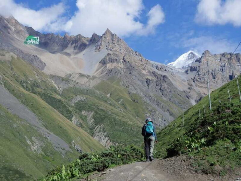 Annapurna Circuit Trek 15 Days - FAQs