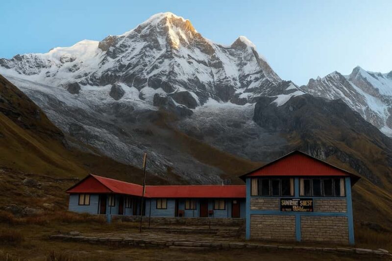 Annapurna Route - Quiet Trails, Glacier Lake, Scenic Ridges - An In-Depth Look at the Route