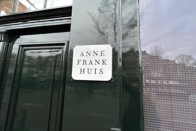 Anne Frank'S Last Walk and Visit the Anne Frank House in Virtual Reality - Reviews and Ratings