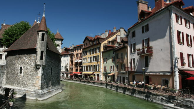 Annecy Gourmet Food Walking Tour - Exploring Annecys Culinary Heritage