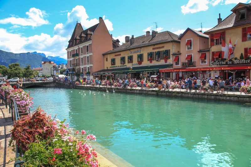 Annecy Half Day Tour from Geneva - Château d’Annecy and the town’s history